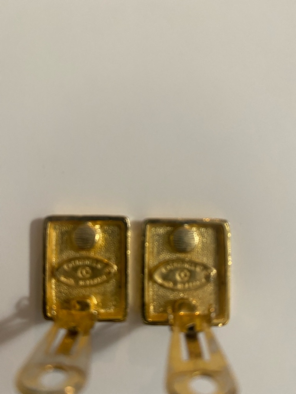 CHANEL Black and Gold Rectangular CC Clip-On Earrings - Picture 4 of 8
